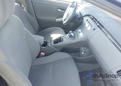 2011 Toyota Prius Two from USA, damaged, VIN JTDKN3DU3B1413374